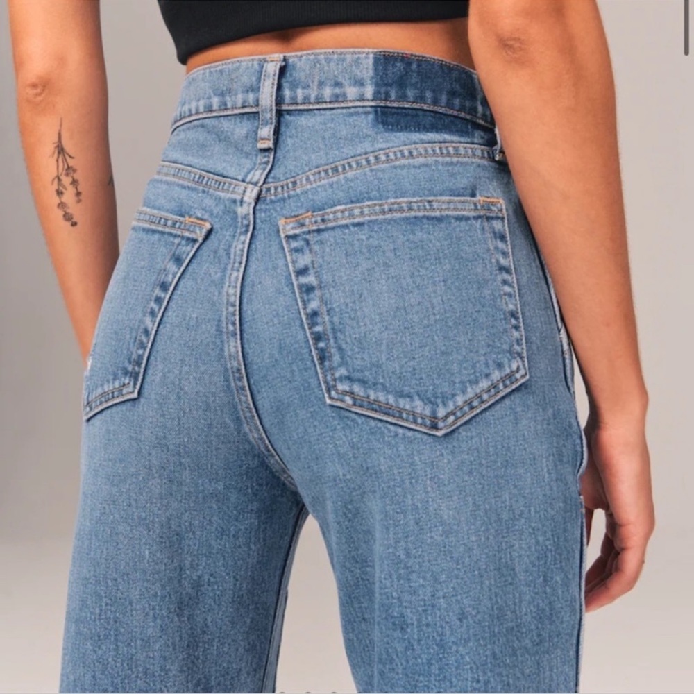 NEW Abercrombie High Rise The Dad Cowboy Jean Size 26 / 2 Short - Picture 9 of 11